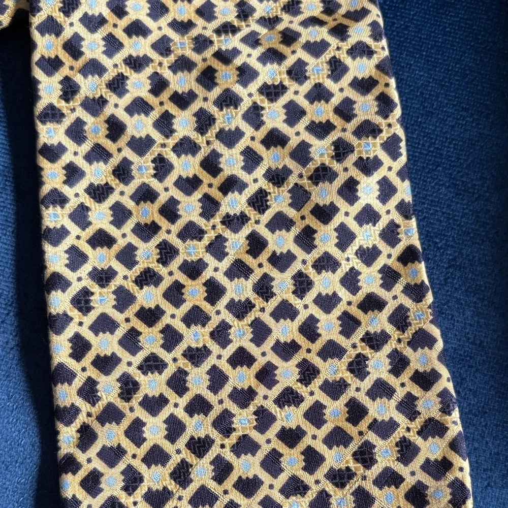 Brioni 100% Silk Hand Made Italian Gold and Black Geometric Tie